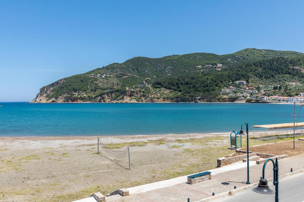 Uncle John'S Guesthouse Skopelos Town Exterior photo